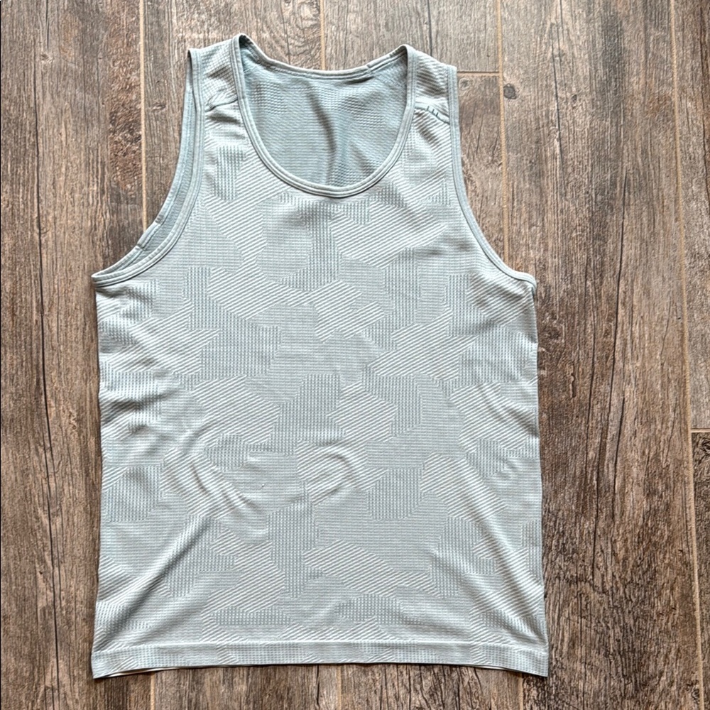 lululemon athletica Light Gray Geometric Tank Top